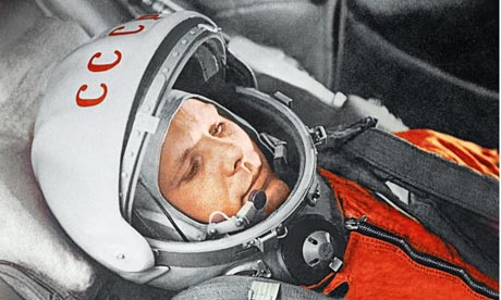 Yuri Gagarin, người đầu tiên bay vào vũ trụ.