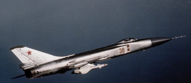 Một chiếc máy bay Su-15 Flagon cùng loại với chiếc liên quan tới vụ tai nạn của Gagarin. (Ảnh: warisboring)