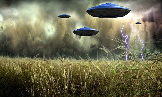 AI có thể giúp nhà chức trách phân loại UFO nhanh hơn. Ảnh: Aaj Tak.